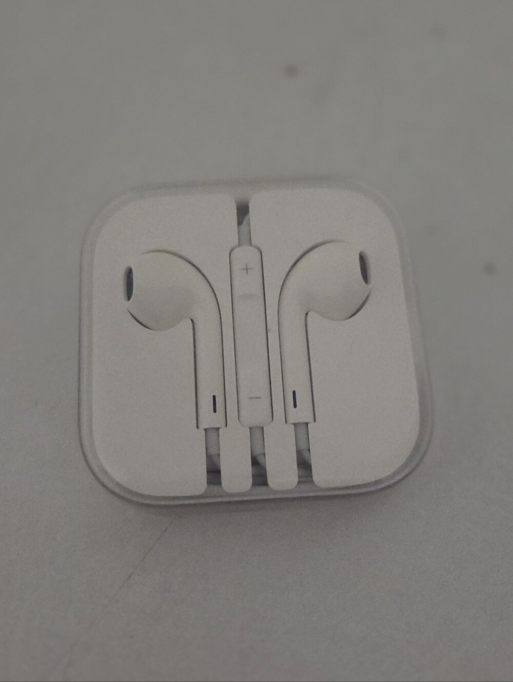 Apple Earpods Headphones iPhone iPod Earphones Earbuds 3.5mm Jack NEW